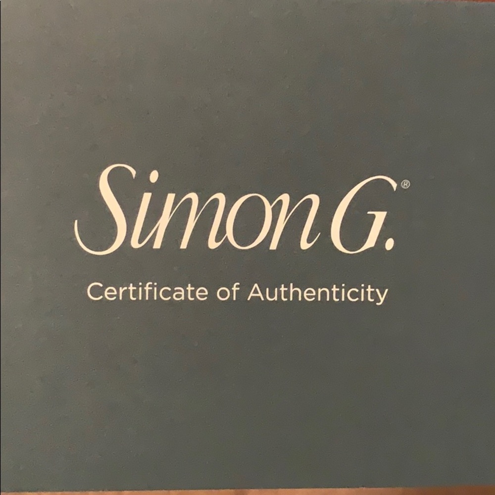 18kw Simon G Engagement Ring View 4